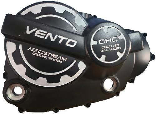 Cubierta/tapa de clutch/motor derecha. Color negro