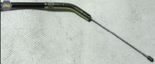 Cable/chicote de acelerador tipo simple. Con curva superior y curva inferior. Largo del cable XXXX y largo de chicote XXXX