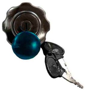 [TAP-003] TAPON TANQUE DE GASOLINA CROMADO CON JUEGO DE LLAVES