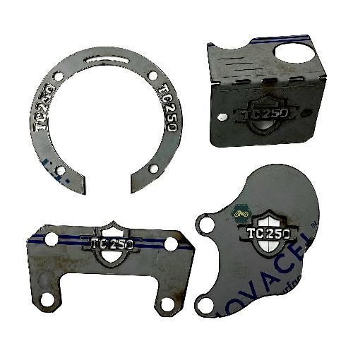 JUEGO DE PROTECTORES (TAPON DE GASOLINA, ABRAZADERA DE MANUBRIO, CALIPER, LIQUIDO DE FRENO)   ACERO INOXIDABLE