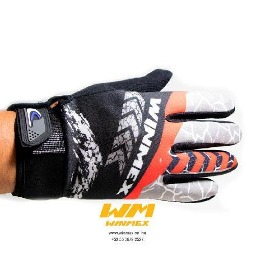 Guantes talla unitalla con dedo tactil para celular, antideslizante en palma, sin protecciones, material tela, color rojo con negro